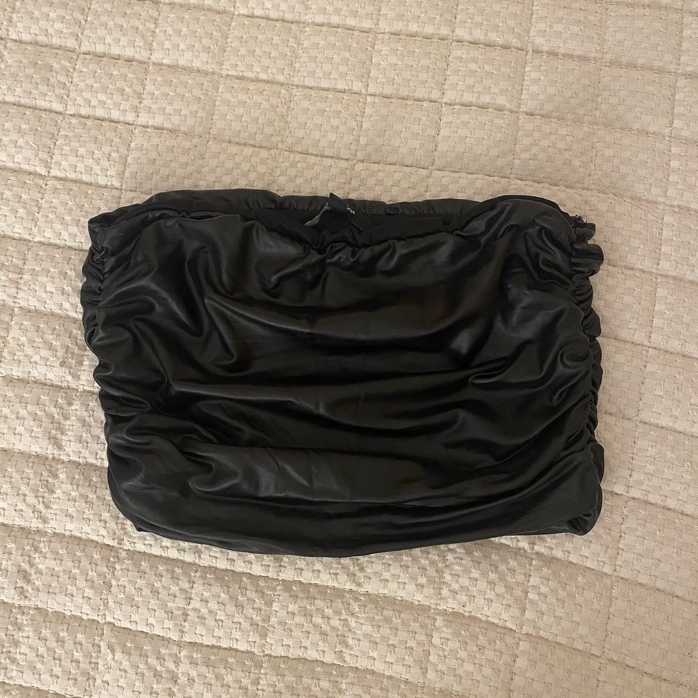 Sexy black leather tube top!